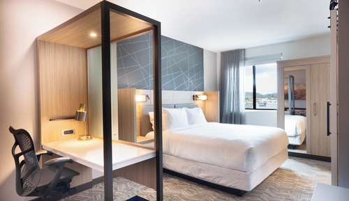 Suite Studio, 1 très grand lit et 1 canapé-lit