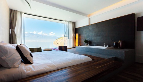 Chambre Double Supérieure, salle de bains privée, vue lac