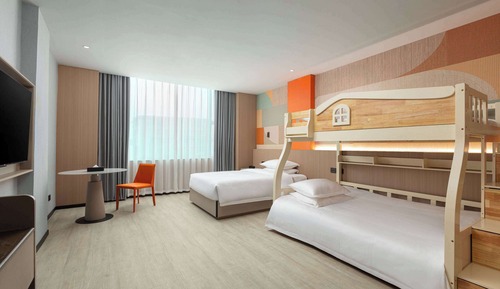 Chambre Familiale, plusieurs lits, non-fumeurs