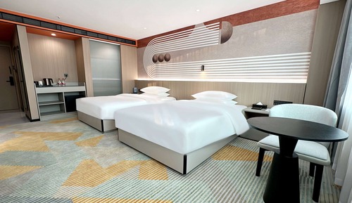 Chambre Affaires, plusieurs lits, non-fumeurs