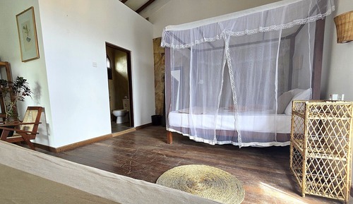 Chambre Triple Deluxe, vue partielle sur le lac