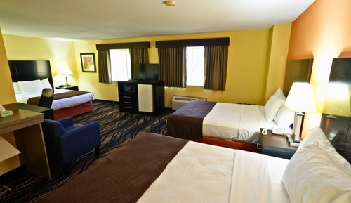 Suite Studio Familiale, non-fumeurs (3 Queen Beds)