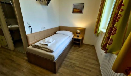 Chambre Classique, vue ville