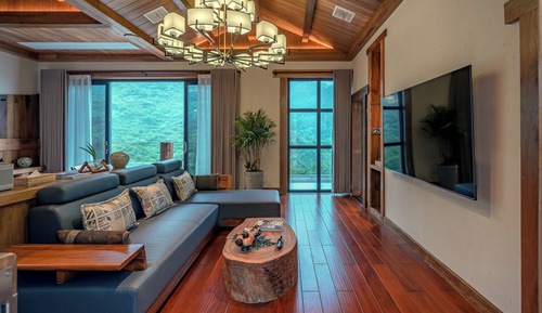 Chambre Double Supérieure, vue montagne