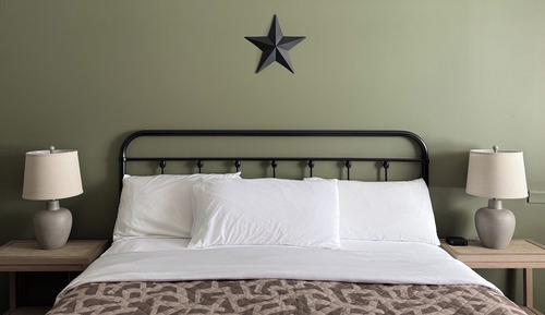 Chambre Standard, 1 très grand lit, non-fumeurs