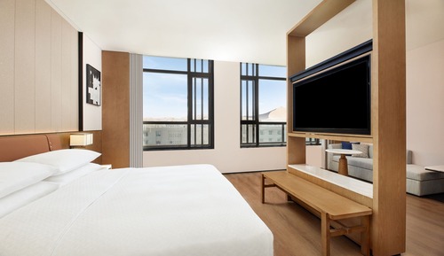Chambre Premium, 1 très grand lit, vue montagne