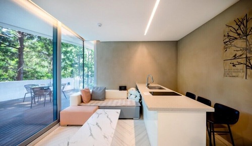 Chambre (204)