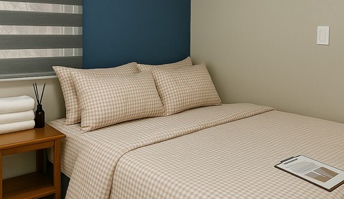 Chambre Double, vue ville