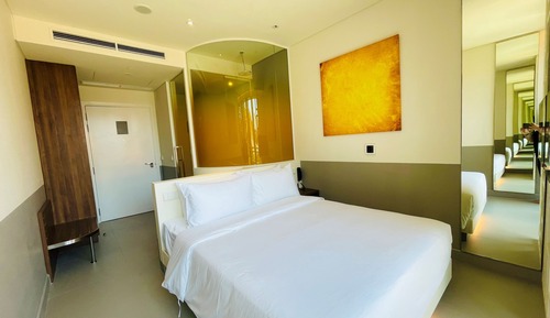 Chambre « Premier », vue ville
