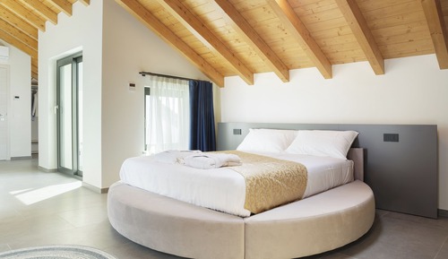 Chambre Double Luxe, salle de bains privée, vue piscine