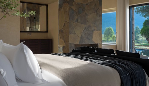 Chambre Double Confort, patio, vue montagne