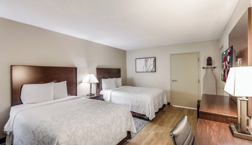 Chambre Premium, 2 grands lits (Upgraded Bedding & Snack, Smoke Free)
