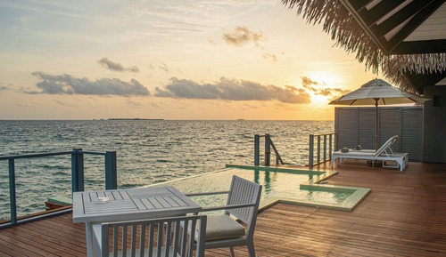 Villa, 1 très grand lit, sur l'eau (Sunset View)