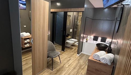 Chambre Double, vue ville