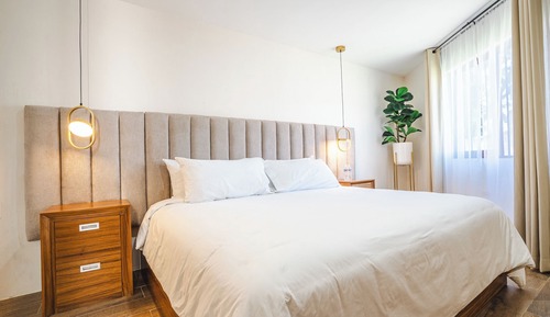 Maison Luxe, vue cour intérieure