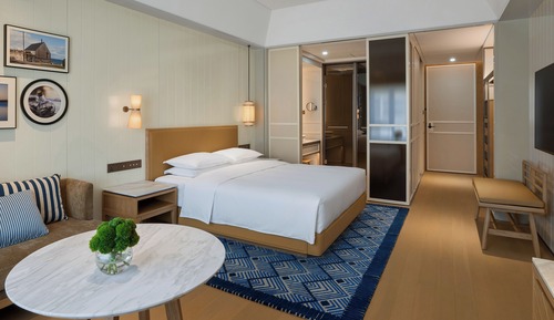 Chambre, 1 très grand lit