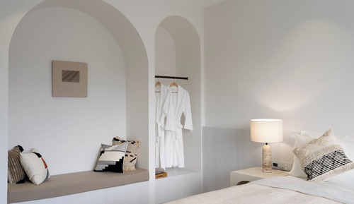 Chambre « Premier », 1 grand lit, vue partielle sur l'océan