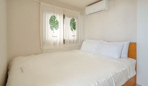 Chambre, 2 chambres (Room 201)
