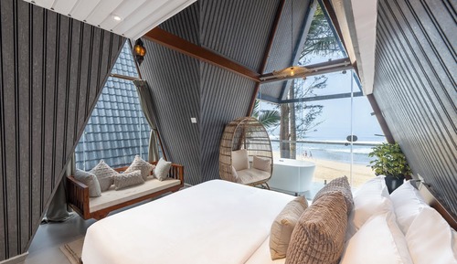 Chambre Romantique, vue mer