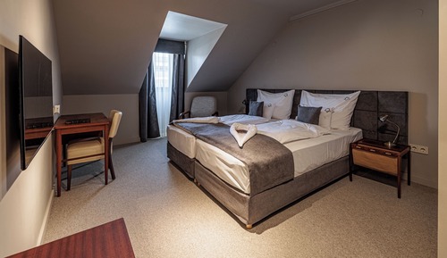 Chambre Supérieure Double ou avec lits jumeaux
