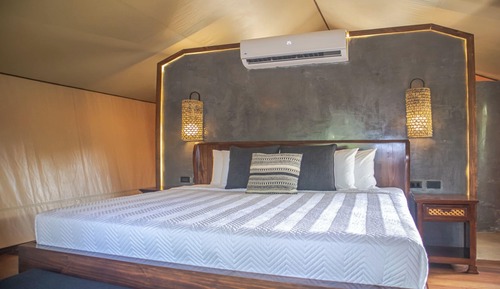 Tente Luxe, balcon, vue montagne