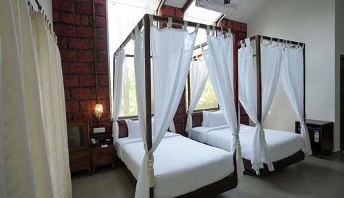 Chambre Double ou avec lits jumeaux, vue jardin