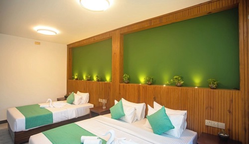 Chambre Triple Familiale, balcon, vue fleuve