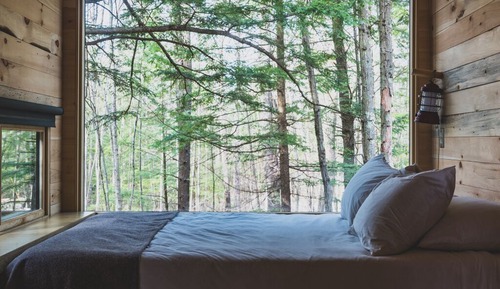 Cabane, 1 grand lit