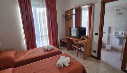 Chambre Standard Double ou avec lits jumeaux