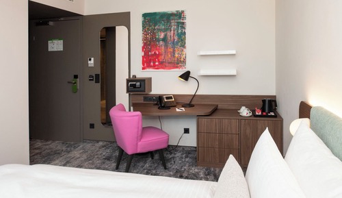 Chambre Simple Supérieure, vue montagne
