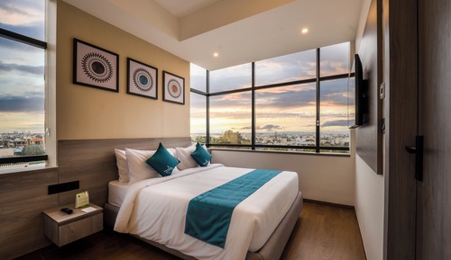 Chambre Double, 1 très grand lit, niveau Exécutif