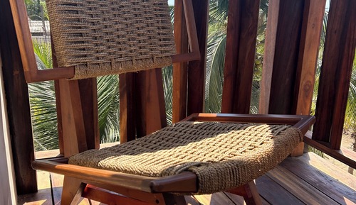 Chambre Deluxe, 1 très grand lit, climatisation, en bord de piscine