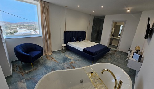 Chambre Romantique, bain à remous