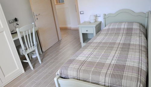 Chambre Simple, terrasse, vue jardin