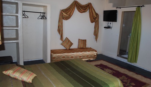 Chambre Triple Standard, plusieurs lits, salle de bains privée, vue vallée