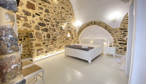 Suite Supérieure (Koukouvagia)