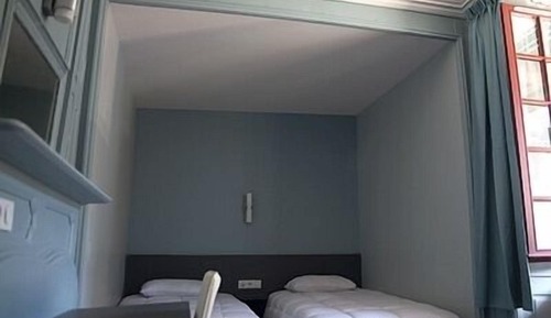 Chambre avec lits jumeaux
