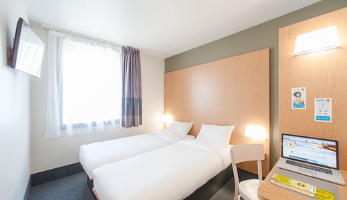 Chambre avec lits jumeaux
