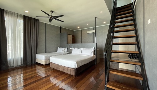 Chambre Triple, vue mer