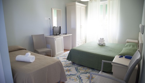 Chambre Quadruple Deluxe, plusieurs lits, vue mer, dans la tour