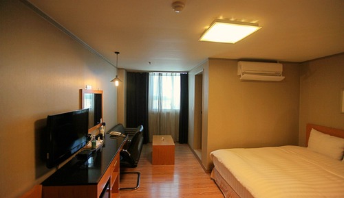 Suite Studio Junior