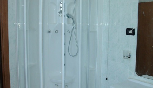 Chambre Double, 2 lits une place