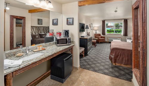 Chambre Supérieure, 1 très grand lit, accessible aux personnes à mobilité réduite (Fireplace)
