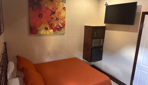 Studio Standard, 1 chambre, réfrigérateur et four à micro-ondes