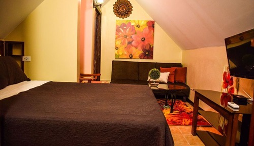 Appartement Deluxe, 1 chambre, réfrigérateur et four à micro-ondes, vue piscine