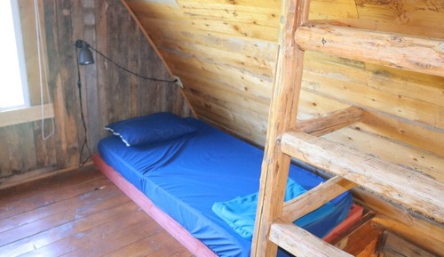 Cabane Standard, 1 chambre, coin cuisine (La Grange)