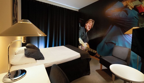 Superior Single Room, 1 Queen Bed (140 cm)