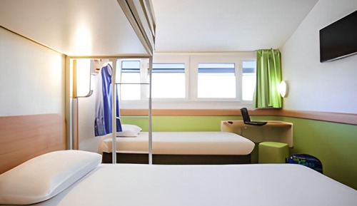 Chambre Familiale