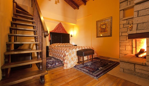 Chambre Quadruple, cheminée