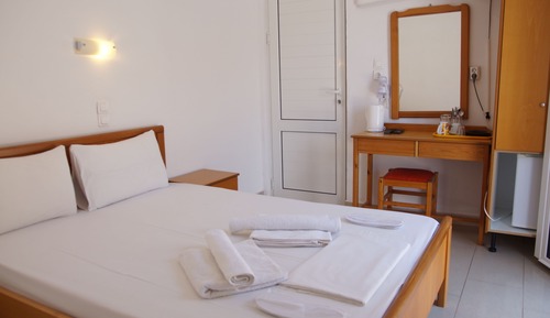 Chambre Double, 1 lit double, vue mer